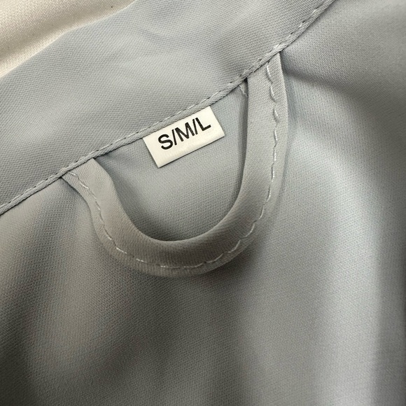 Bridesmaid getting ready robe - Picture 2 of 2